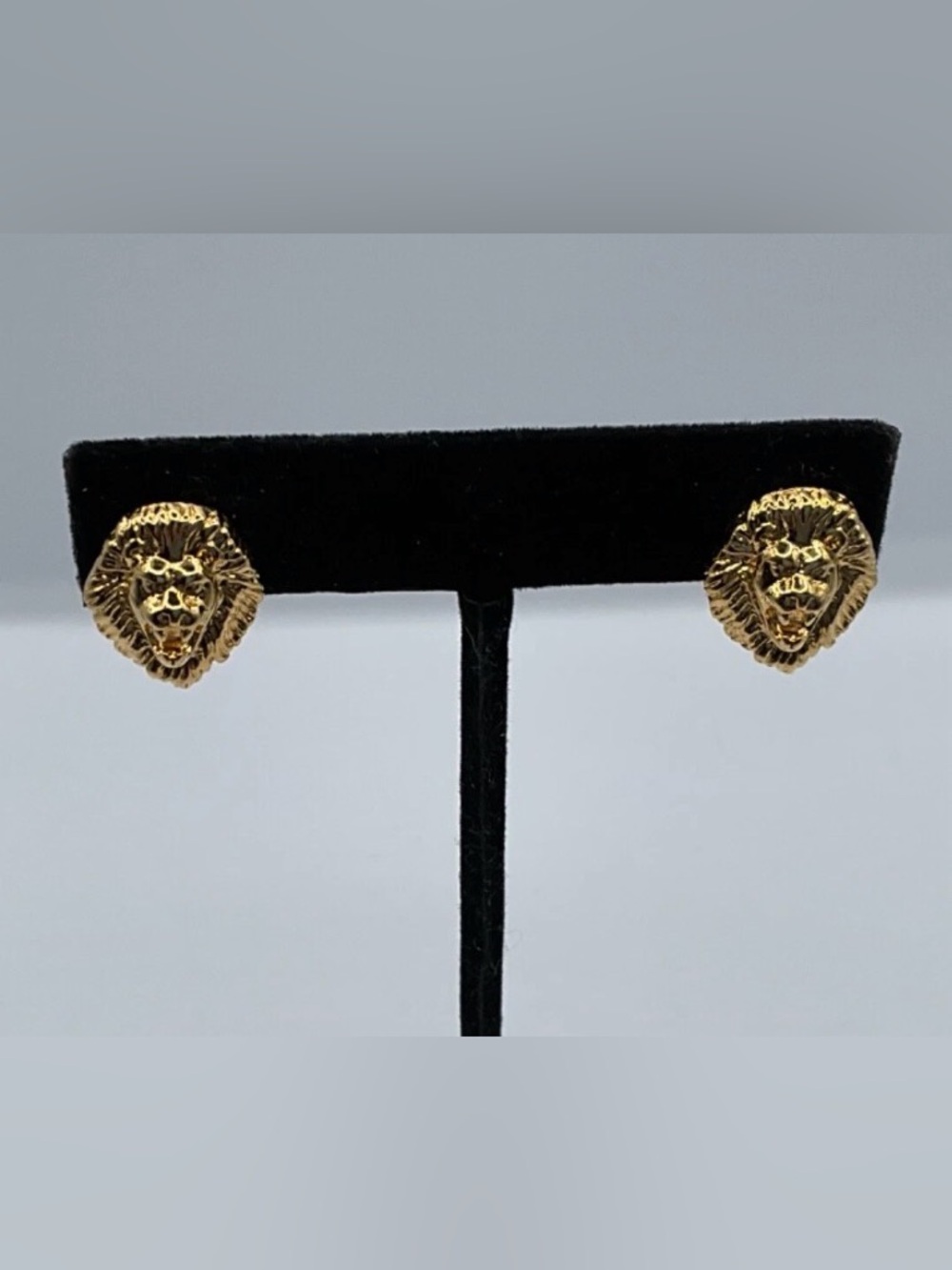 Kenneth Jay Lane 90’s Gold Plated Lions Head Signed KJL Clip On Earrings QVC